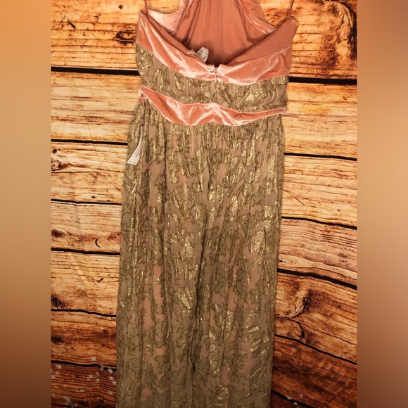 Jacquard Halter Gown - Picture 12 of 16